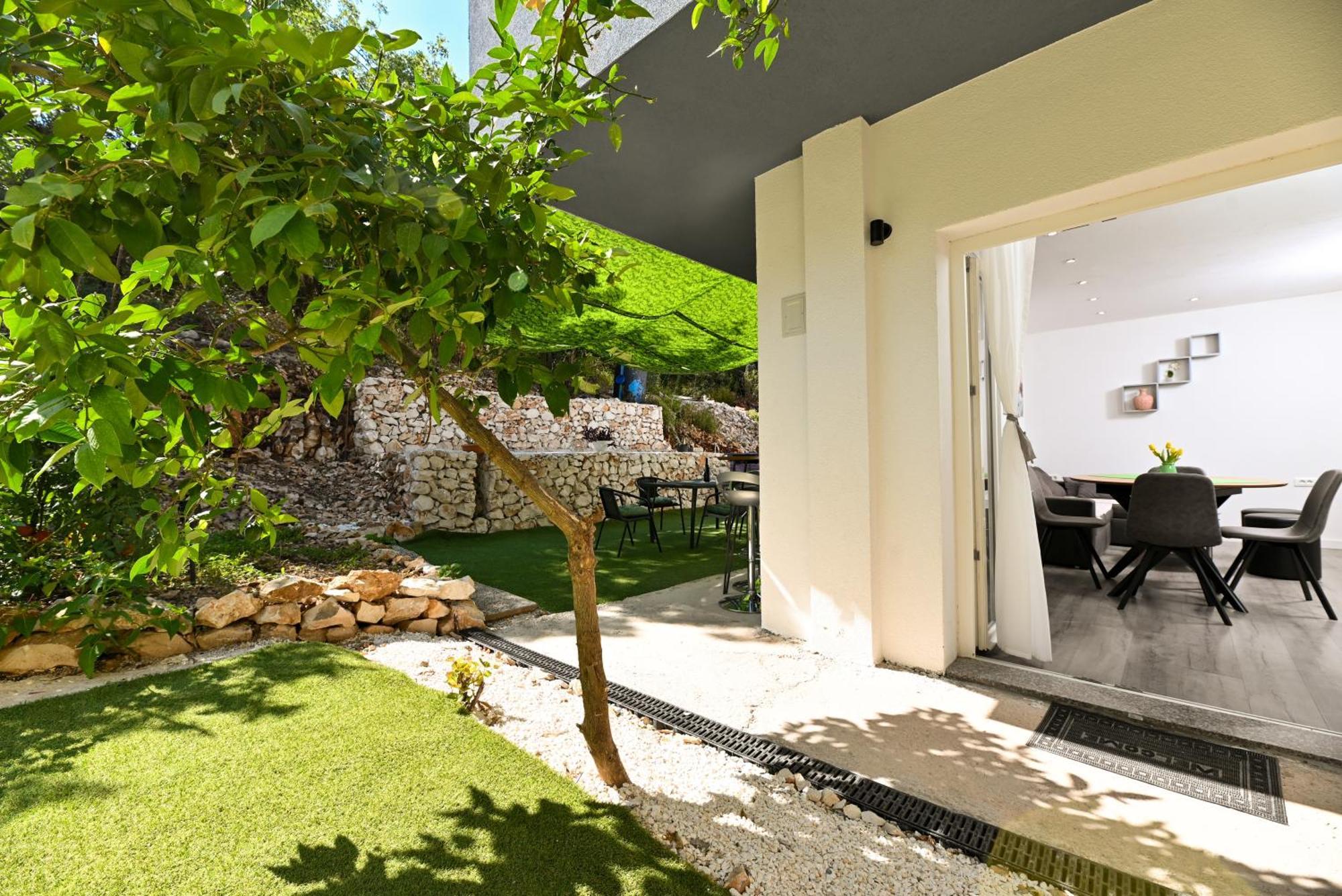 New,Close To The Beach Apartment With Domestic Olive Oil And Wine Traù Esterno foto