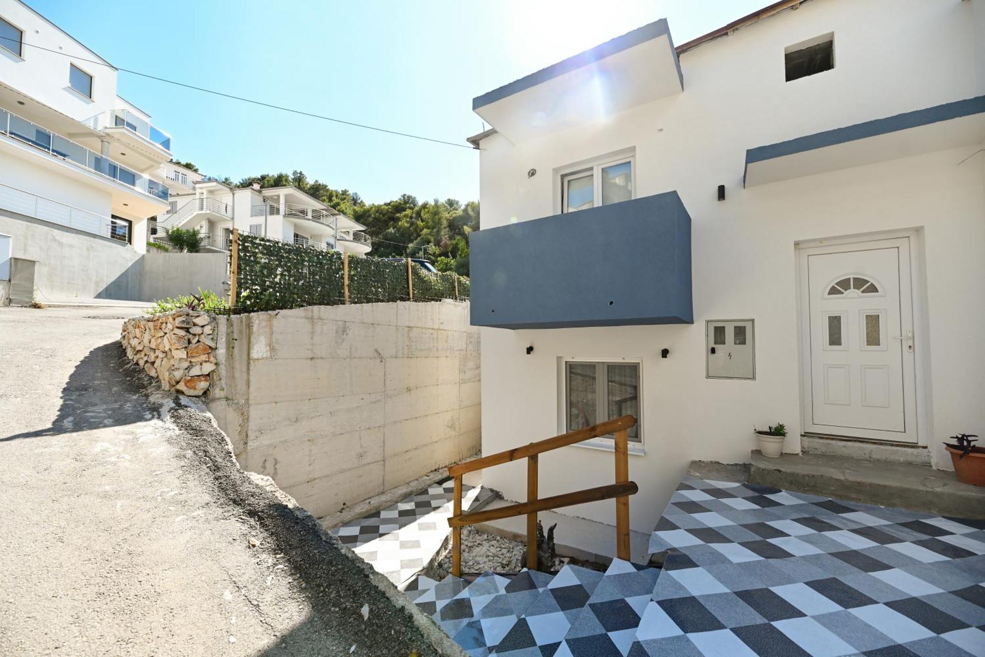 New,Close To The Beach Apartment With Domestic Olive Oil And Wine Traù Esterno foto