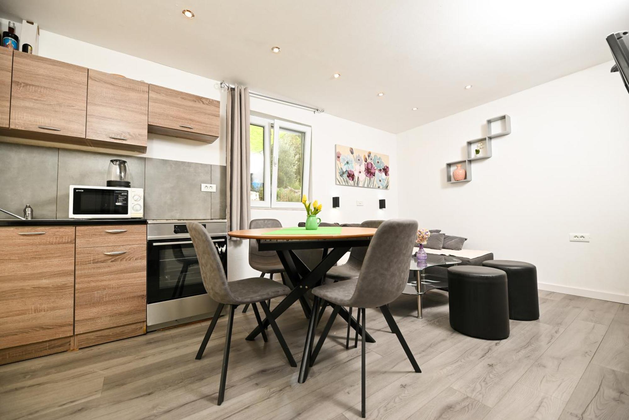 New,Close To The Beach Apartment With Domestic Olive Oil And Wine Traù Esterno foto
