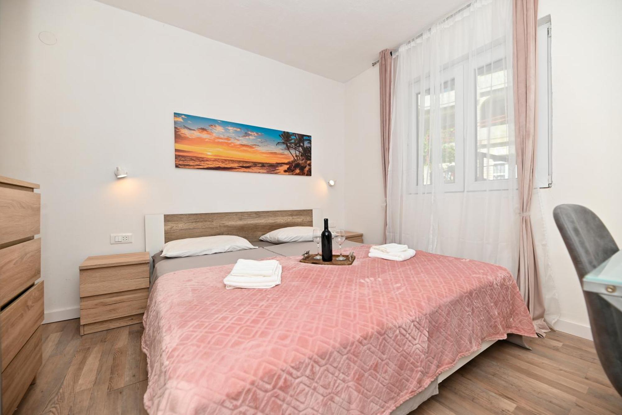 New,Close To The Beach Apartment With Domestic Olive Oil And Wine Traù Esterno foto